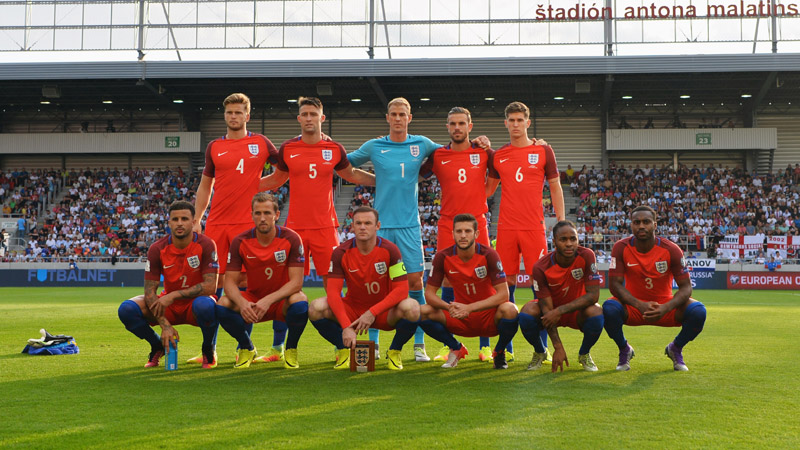 Live match updates: Slovakia 0-1 England